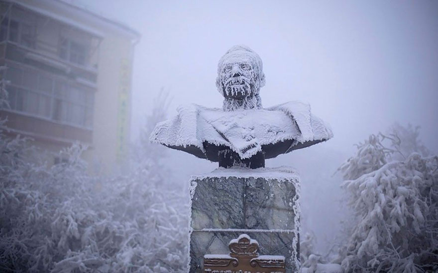 coldest-village-oymyakon-russia-amos-chaple-10