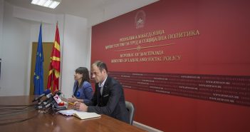 Ќе се решава проблемот со 3000 лица што ги нема во Матичната книга на родени