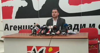 Каевски: Чувствувам морална и професионална одговорност за недоличните песни, не сум ја прегледал содржината