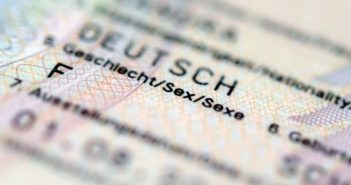 Германија призна трет пол во официјалните документи