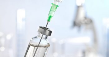 Вакциналните пунктови ќе работат и за викенд, досега вакцинирани 703 деца