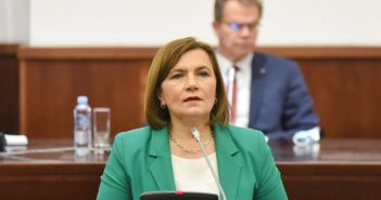 Шахпаска: 200 деца добиваат лични асистенти како поддршка во секојдневните активности