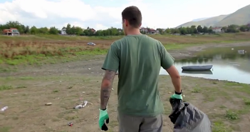 Проекција на документарецот „Trash Tour: The Movie!“ за еко-турнејата на „За почиста Македонија“