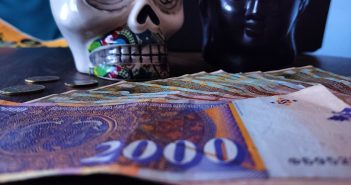 Брзи кредити – рајски авантури или должничко ропство?