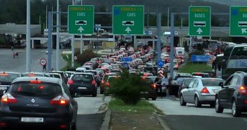 Ковид-правилата за влез во Грција важат до 1 мај, потоа привремено се укинува сертификат и тест