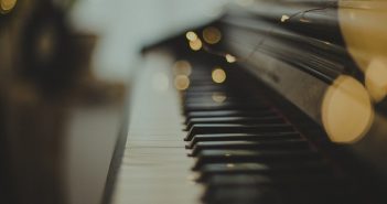 Камерен концерт на пијано трио „30 прсти“ во Филхармонија