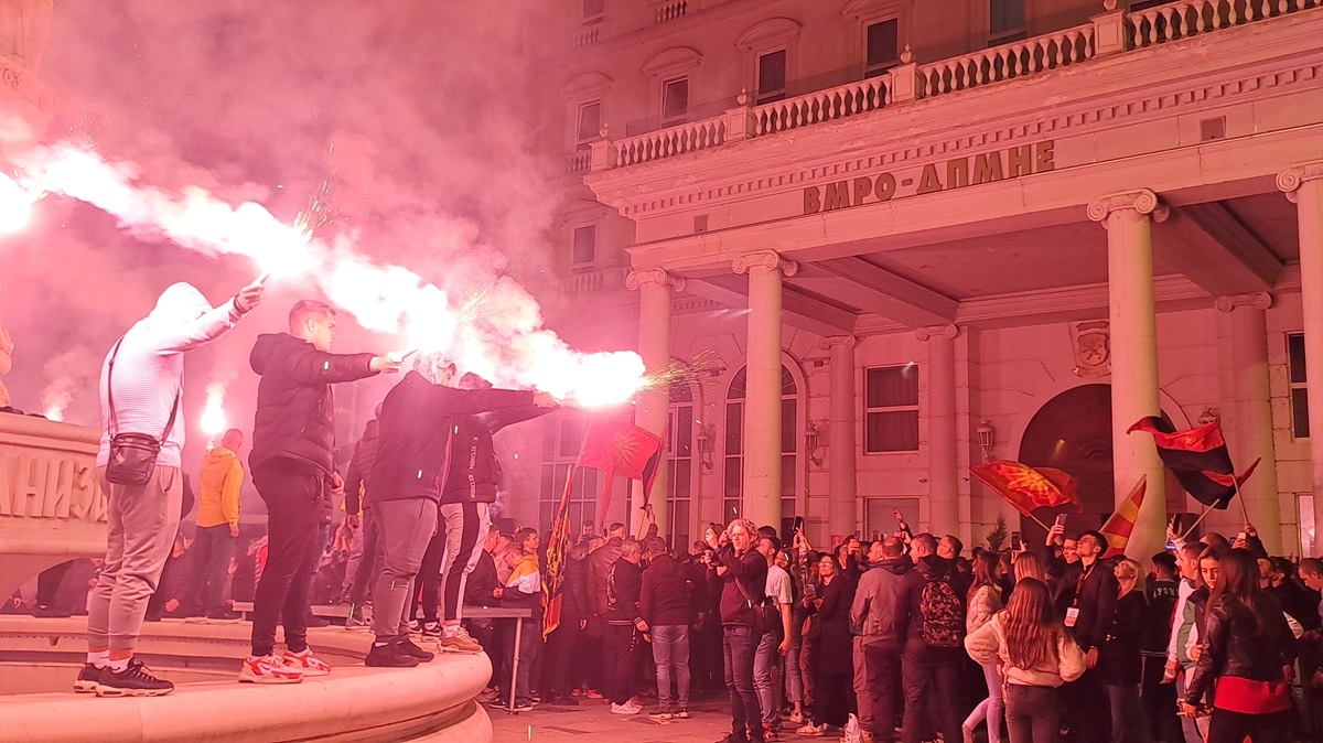 Гордана Силјановска Давкова и Стево Пендаровски влегуваат во вториот круг од претседателските избори