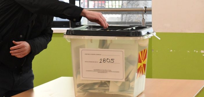 Гордана Силјановска Давкова и Стево Пендаровски влегуваат во вториот круг од претседателските избори