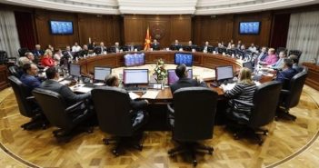 Власта го ограничува пристапот до информации за јавноста