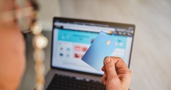 АЕТСМ: 63.5% од интернет корисниците направиле онлајн нарачки во 2024 година