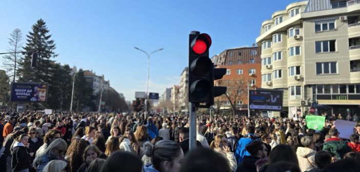 [Став] Дали ќе чекате додека не дојде редот на вашето дете?