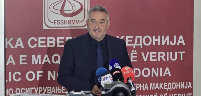 На 12 часа пред изборниот молк Клековски најави справување со фантомски осигуреници