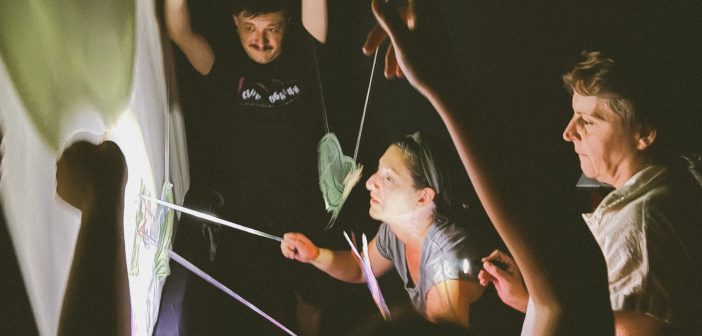 Македонски уметници и театарот „Сенки и облаци“ автори на новиот спот на Дарко Рундек и „Екипа“