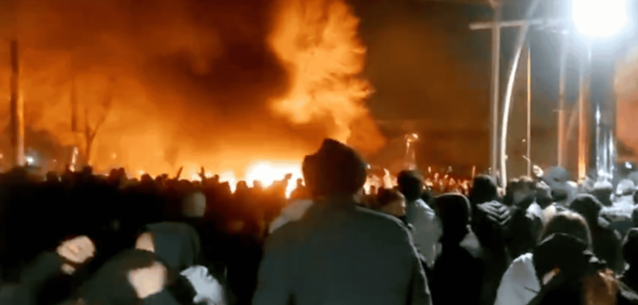 Иранските студенти ги организираа првите големи антивладини протести по смртоносните репресии