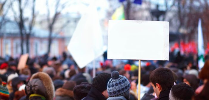 Илјадници граѓани протестираа во Сараево по трагичната трамвајска несреќа во која животот го загуби 23-годишен млад човек