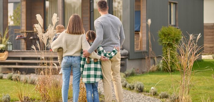 Станува сѐ потешко за младите да купат или изнајмат стан во Европа