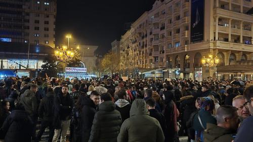 Protest 24 3 (2)
