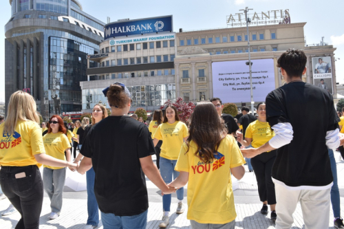 Матурска парада 2023 Скопје (29)